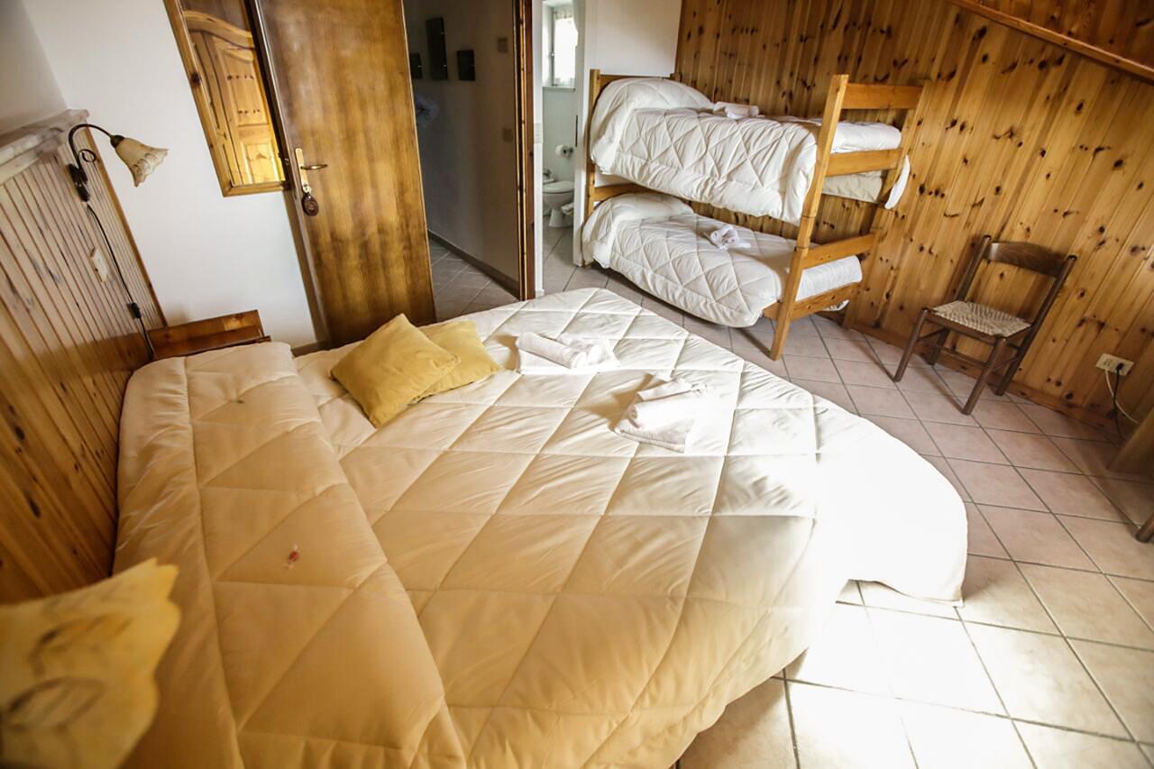 Hotel Valle Del Lupo เปสกัสเซโรลี ภายนอก รูปภาพ